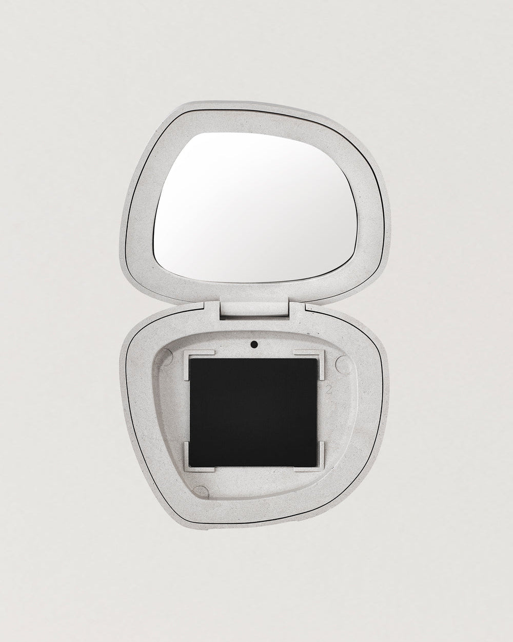 Et al. Empty Refillable Compact