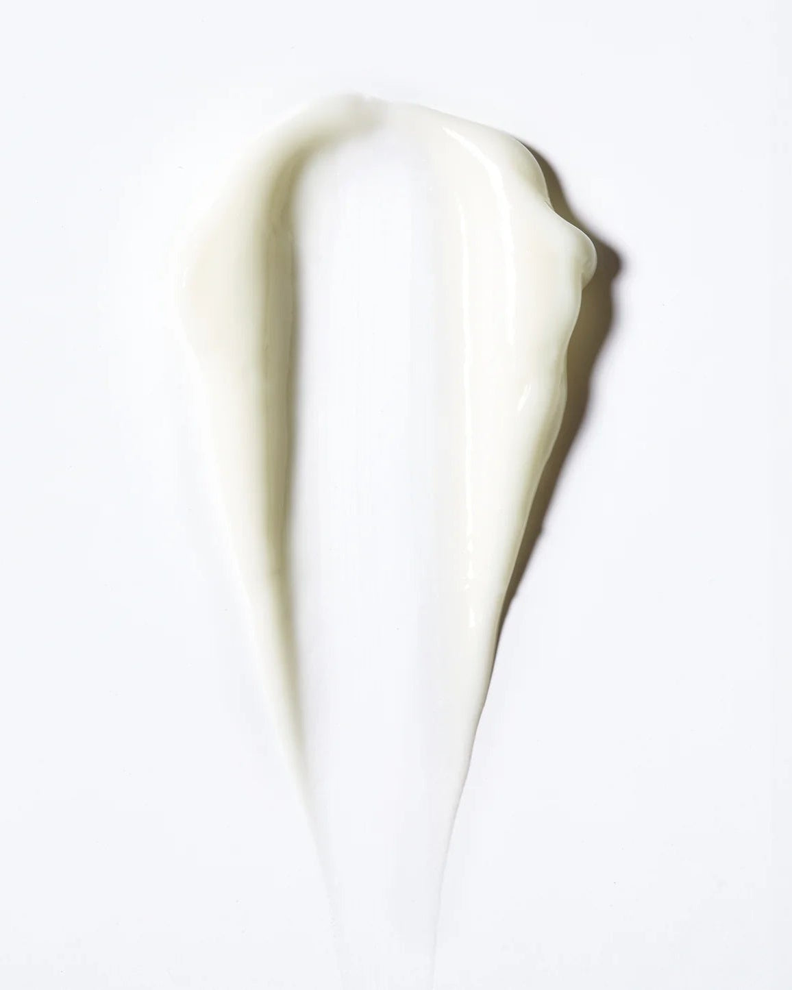 AlumierMD Neck and Décolleté - Retinol Firming Cream